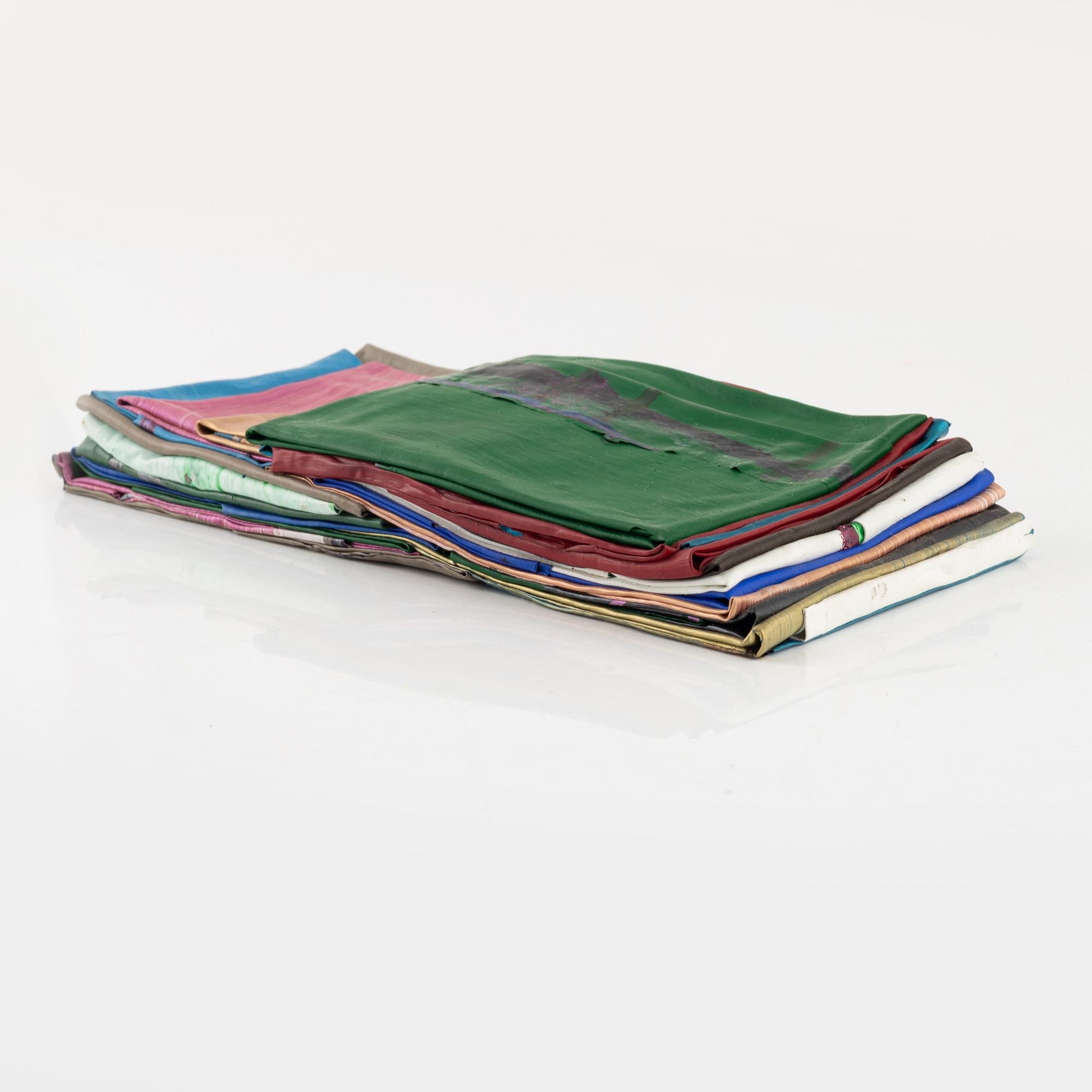 Twan Janssen, Untitled. Low oblique view of the layered construction without its display support.