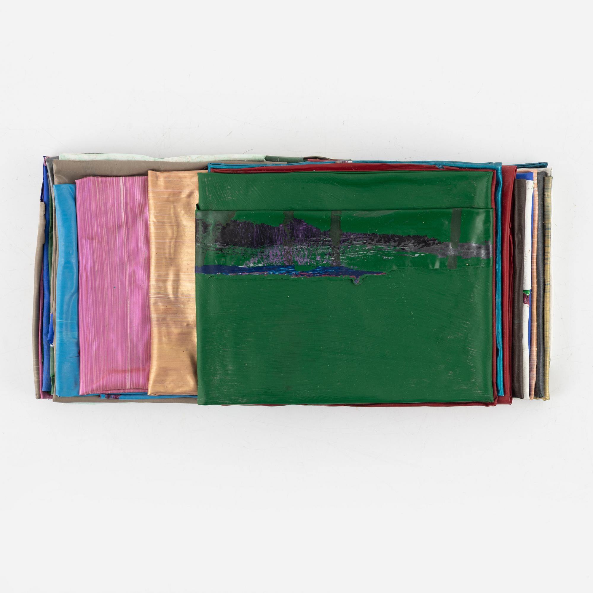 Twan Janssen, Untitled. Overhead view of the layered painted construction.