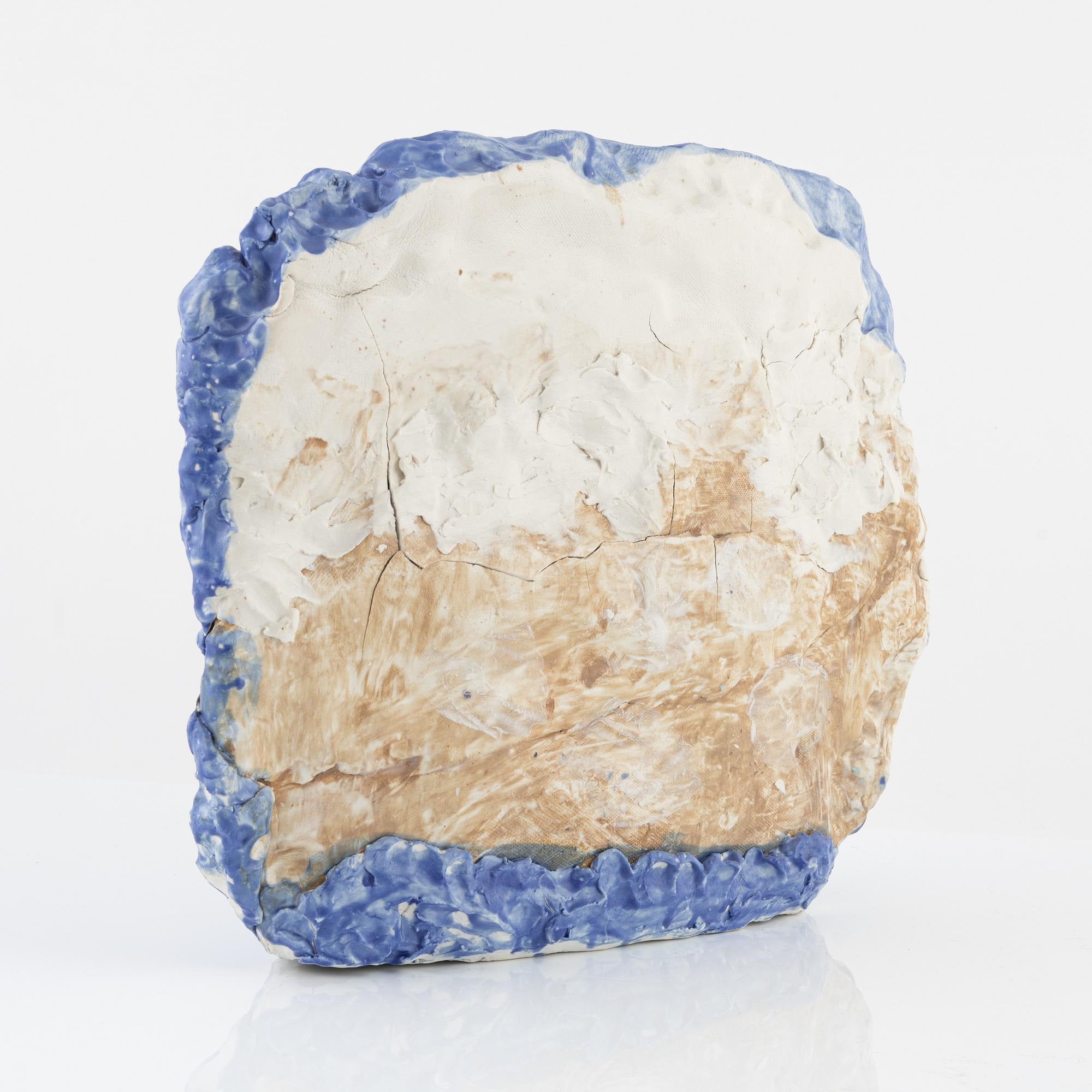 Tova Berglund, Untitled. Reverse of the sculpture, showing the pale textured surface.